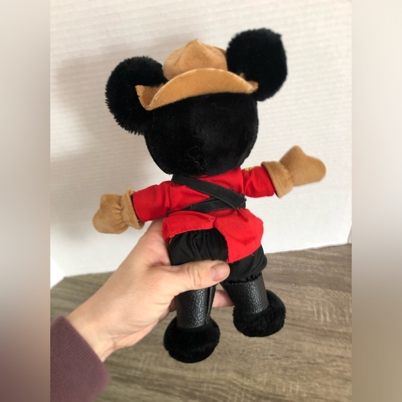 Vtg Mickey Mouse Mountie - Picture 3 of 10